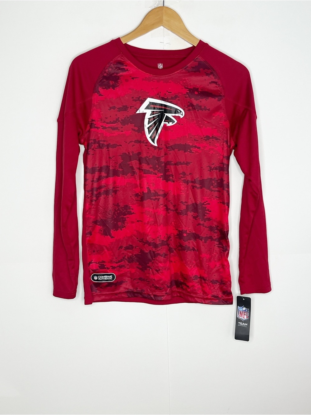 Kids NFL Team Apparel Atlanta Falcons Long Sleeve T Shirt Size Large (14/16)